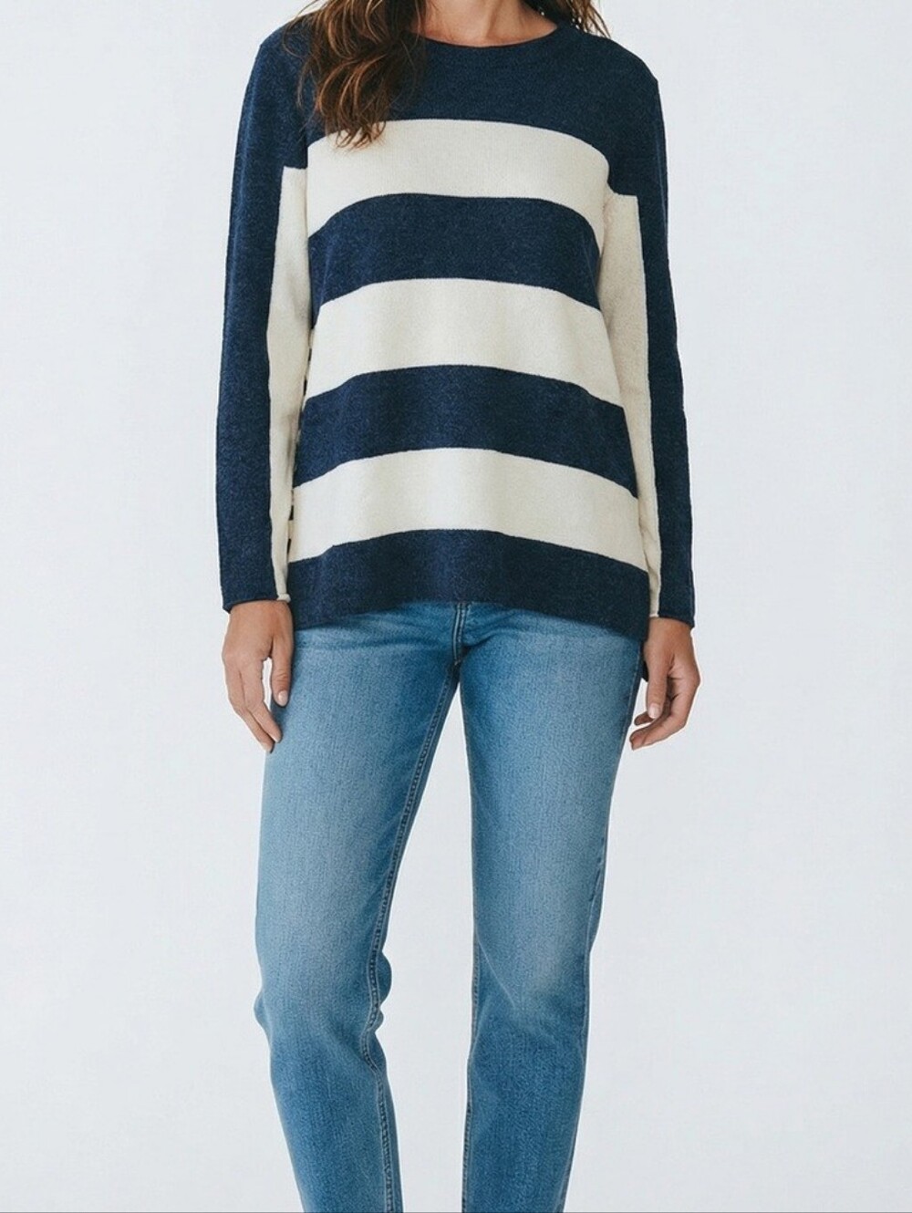 Akris Punto Lightweight Wool and Cashmere Long Sleeve Sweater | Size 10